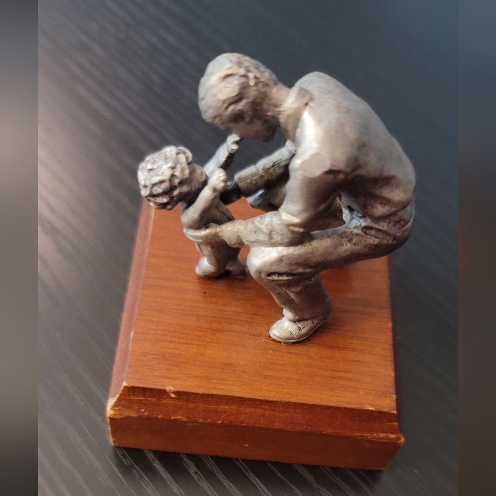 Avon Nothing so safe as a father's arms  1984 vintage collectible Day Figure